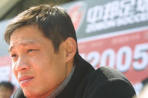 圆滚滚的扔子高清视频播放