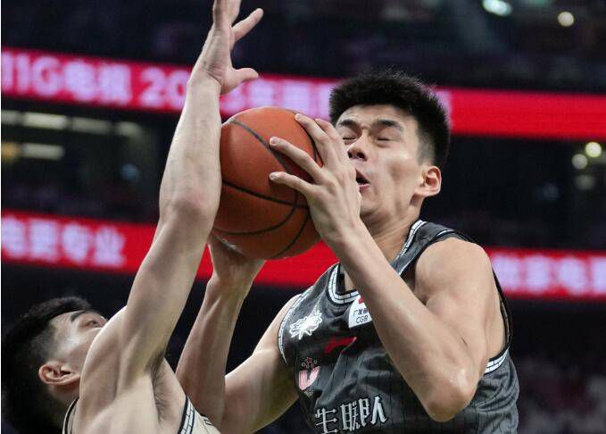 久久成年人