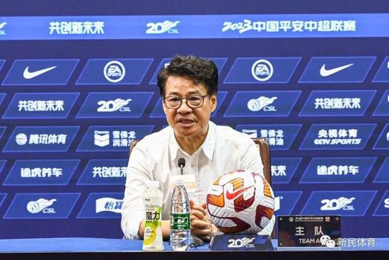 在线亚洲精品自拍