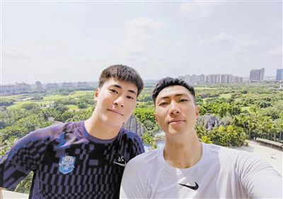 草莓视频在线观看无限看